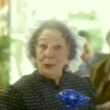 Publicité Lustucru - 1994 : Germaine et Maître Cappello Publicité Lustucru - 1994 : Germaine et Maître Cappello