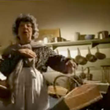 Publicité Lustucru - 1997 : Germaine, l'oeuf ou la poule Publicité Lustucru - 1997 : Germaine, l'oeuf ou la poule